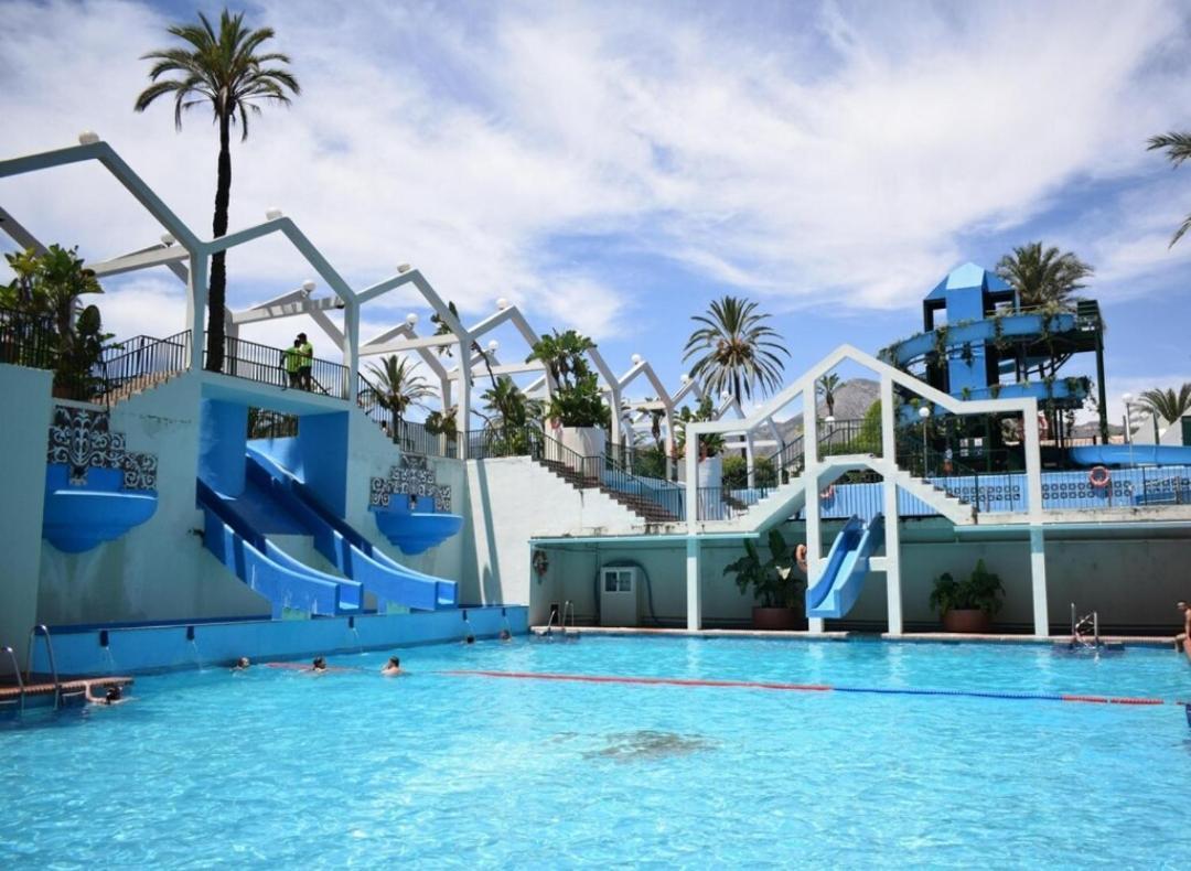 El Estudio De La Playa Benalbeach Vistas Al Mar Benalmadena Exterior photo